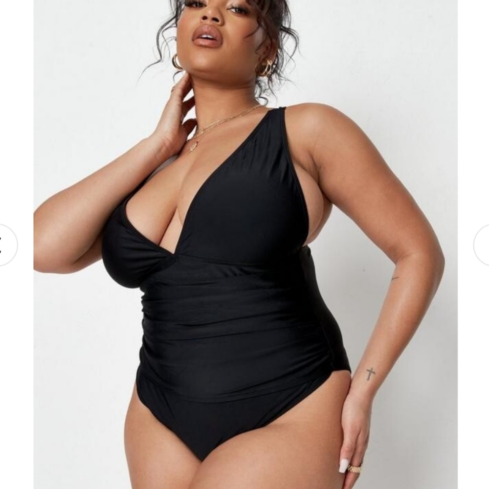 Plus Size Black Ruched Waist Plunge Swimsuit